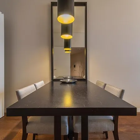 Appartamento 8 Building 420